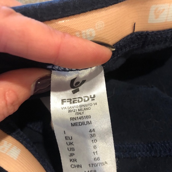 Freddys low rise pants size medium - Picture 6 of 8